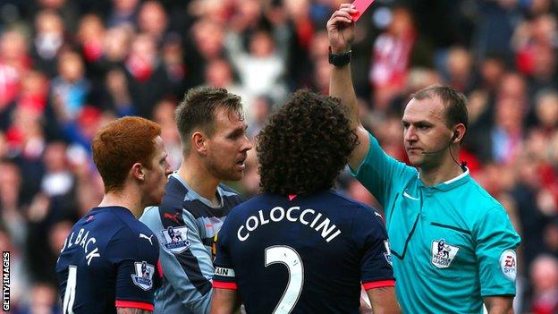 Fabricio Coloccini is sent off