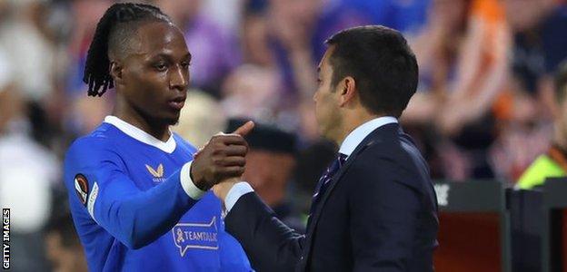 Joe Aribo with Rangers manager Giovanni van Bronckhorst