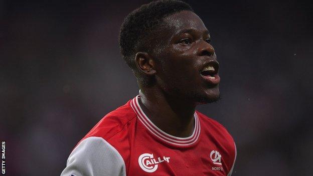 Marshall Munetsi in action for Reims