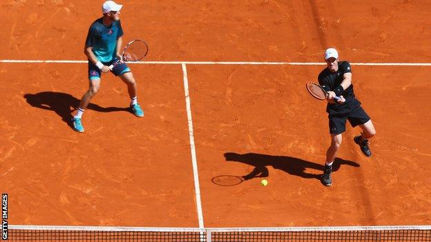 Dominic Inglot and Andy Murray