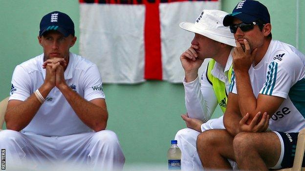 Joe Root, Gareth Batty and Alastair Cook