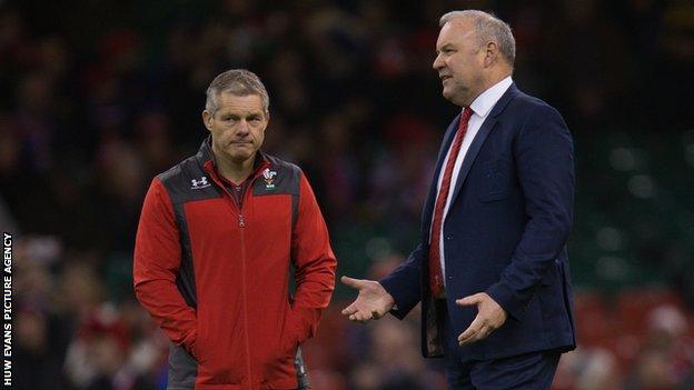 Former defence coach Byron Hayward with Wales head coach Wayne Pivac