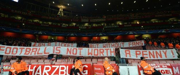 Bayern Munich fans staged a protest in the Champions League game at Arsenal