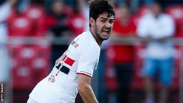 Alexandre Pato