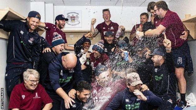 Northamptonshire celebrate promotion