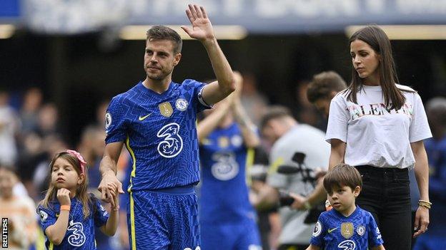 Cesar Azpilicueta and his family after Chelsea's last game of the 2021-22 season