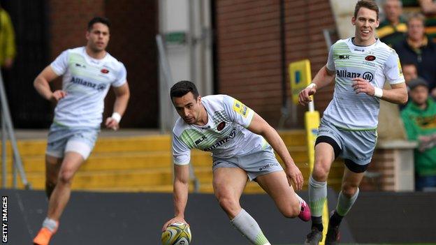 Alex Lozowski scores Saracens' first try