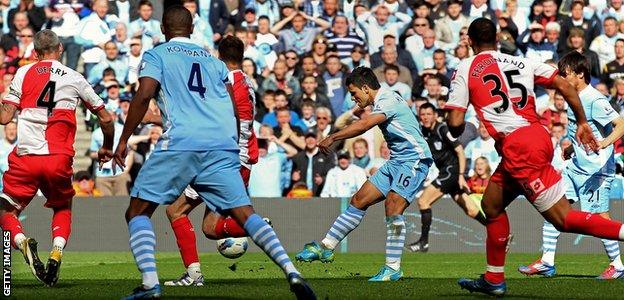 Sergio Aguero scores the title-winning goal in 2011-12