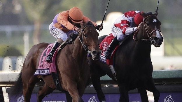 Beholder beats Songbird at the Breeders' Cup