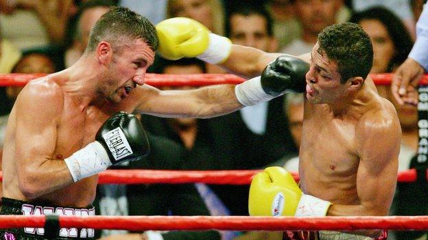 Wayne McCullough and Oscar Larious exchange blows in the July 2005 rematch at the MGM Grand Garden Arena