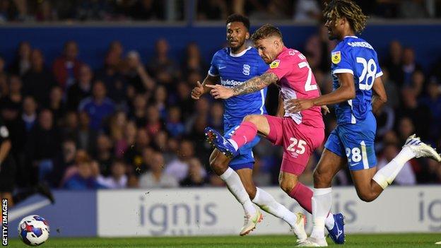 Danny Ward scores for Huddersfield