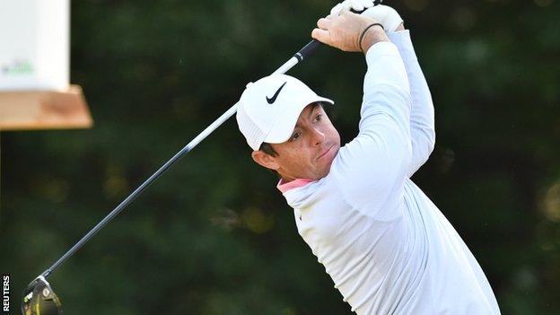 Rory McIlroy in round two action