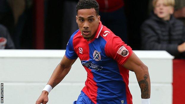 Corey Whitely in action for Dagenham