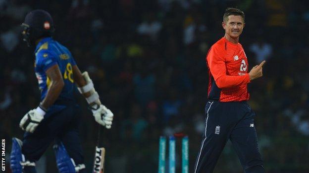 England's Joe Denly celebrates after bowling Sri Lanka opener Niroshan Dickwella