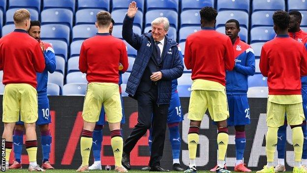 Roy Hodgson waving goodbye