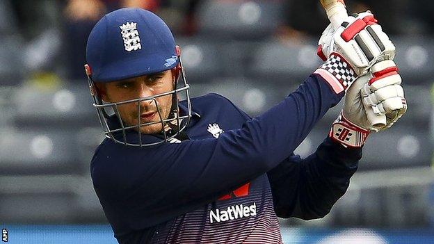 Alex Hales