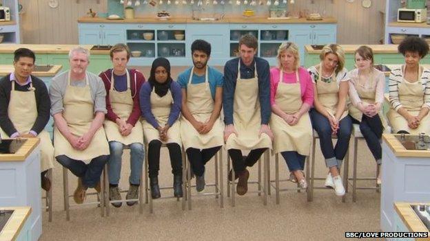 The contestants line up in episode three