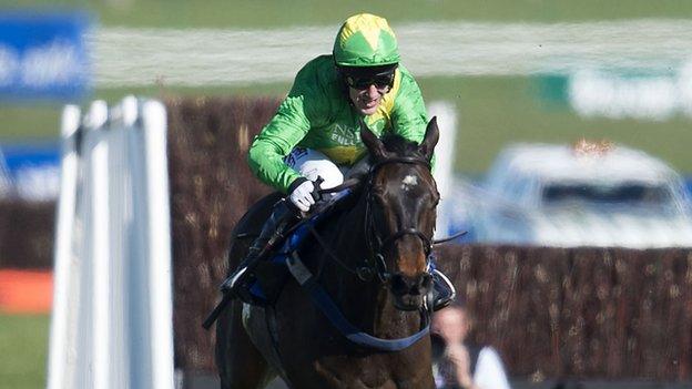 Tony McCoy and Upsilon Bleu at the 2015 Scottish Grand National