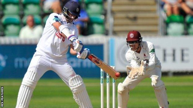 Sean Ervine made his second century of the match