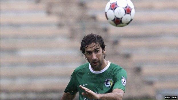 New York Cosmos star Raul