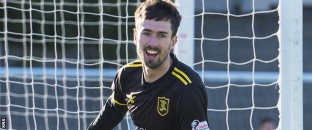 Ryan Hardie in action for Livingston