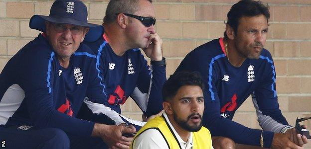 Paul Farbrace, centre, sits with England head coach Trevor Bayliss, left, and batting coach Mark Ramprakash earlier in the tour