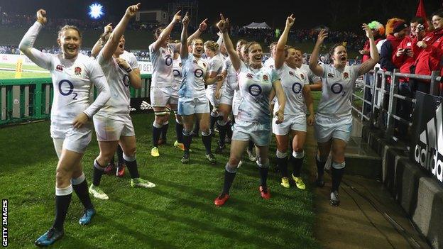 England women celebrate their win over New Zealand