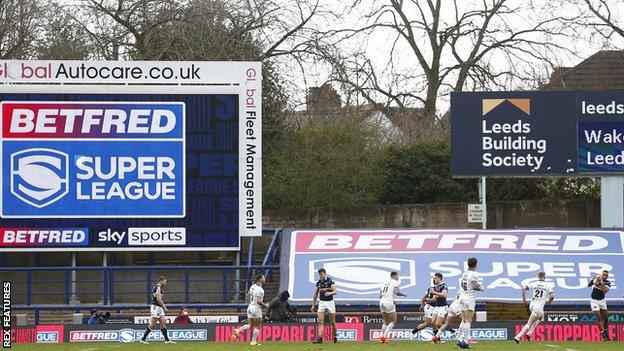 Huddersfield Giants are the first English Super League team to travel to France for a 2022 fixture, when they take on Toulouse on 12 February