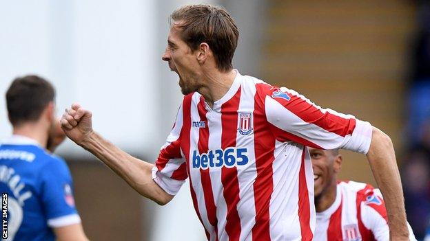 Peter Crouch celebrates his most recent goal