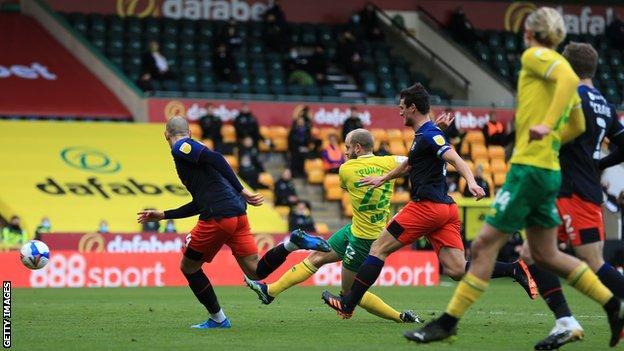 Norwich City's Teemu Pukki scores in the first half against Luton Town