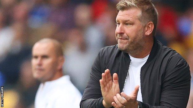 Oxford United head coach Karl Robinson