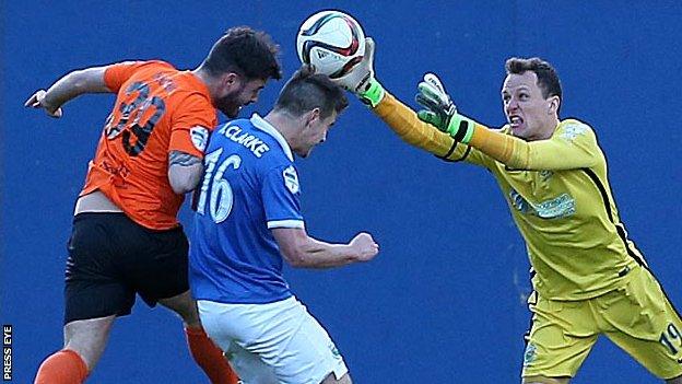 Linfield were held to a 1-1 league draw by Carrick Rangers at Windsor Park last week