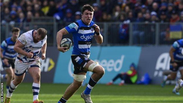 Ewan Richards playing for Bath against Bristol in March 2022