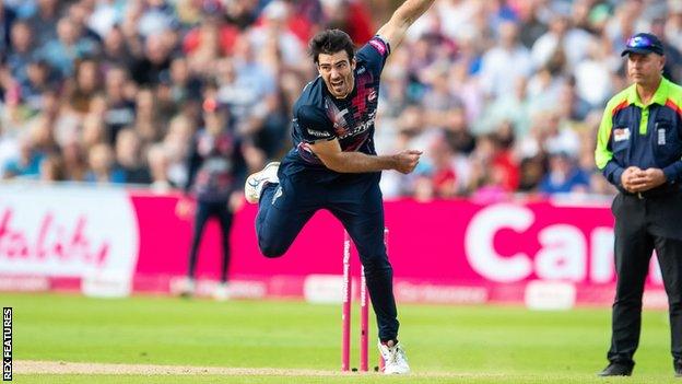 Grant Stewart playing for Kent Spitfires in the 2021 Vitality Blast