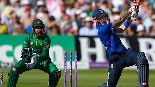 Alex Hales hits out against Pakistan