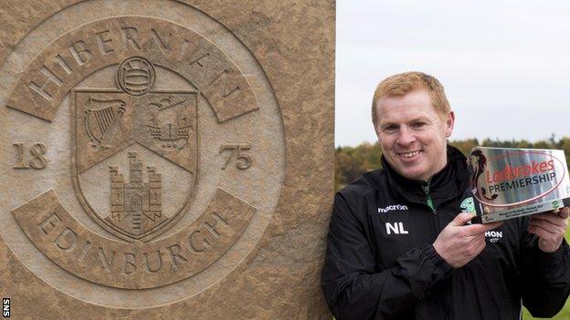 Hibernian head coach Neil Lennon with his Ladbrokes award