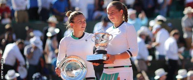 Simona Halep and Jelena Ostapenko