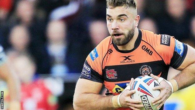 Mike McMeeken in action for Castleford