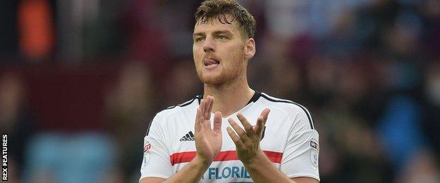 Chris Martin applauds the Fulham fans after the match against Aston Villa