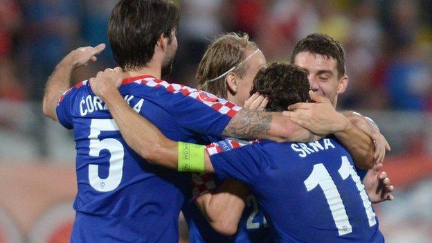 Croatia reach Euro 2016