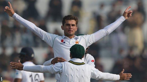 Shaheen Afridi celebrates his wicket