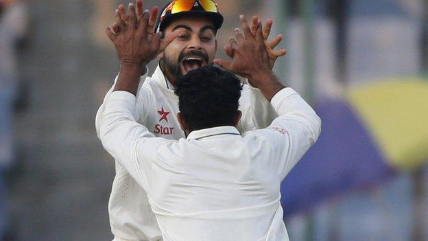 Virat Kohli & Ravi Jadeja