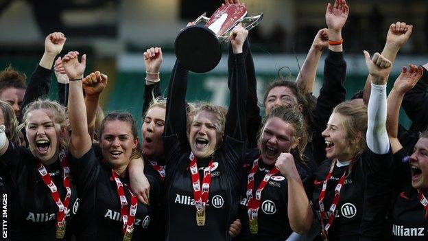 Saracens lift the Premier 15s trophy