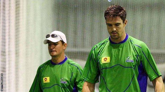 Daryn Smit (left) and Kevin Pietersen