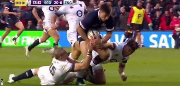 Huw Jones scores for Scotland