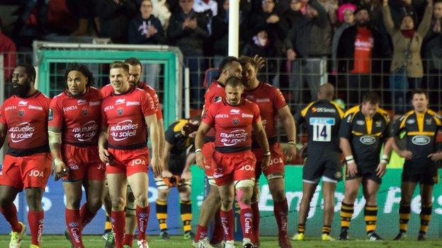 Toulon celebrate