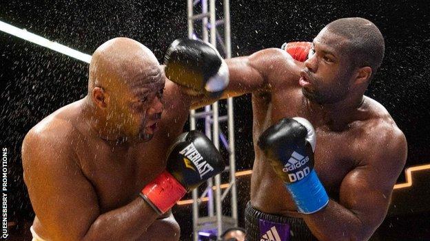 Daniel Dubois punches Trevor Bryan