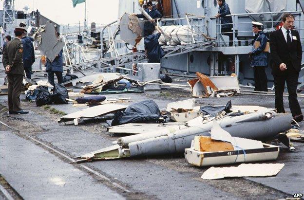 Wreckage recovered from the sea (1985)