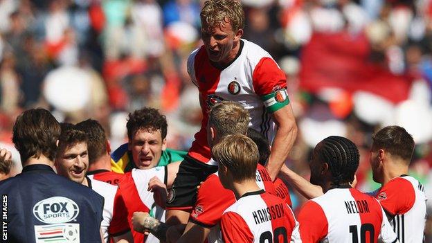 Dirk Kuyt retires after Feyenoord title win