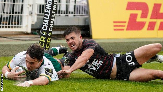 Henry Arundell scores for London Irish